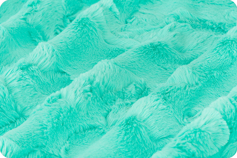 Aruba Luxe Cuddle Minky Hide