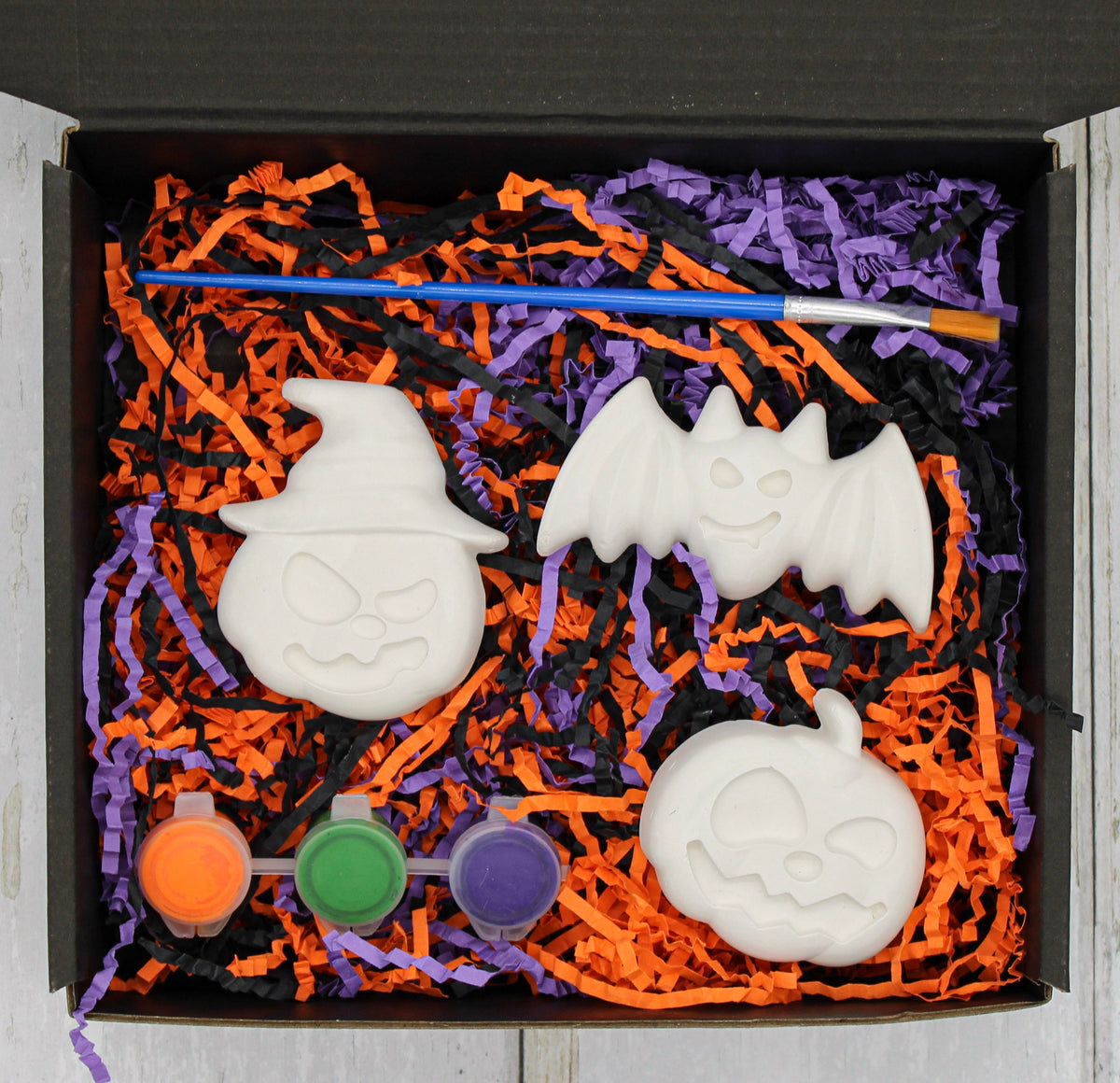 Halloween Plaster Painting Kit for Kids | Paint Your Own Halloween Craft Kit | Ghost, Bat & Pumpkin