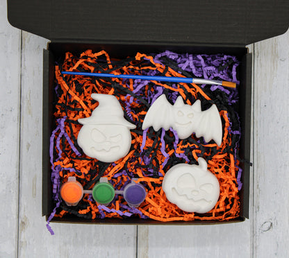 Halloween Plaster Painting Kit for Kids | Paint Your Own Halloween Craft Kit | Witch Hat Pumpkin, Bat & Pumpkin