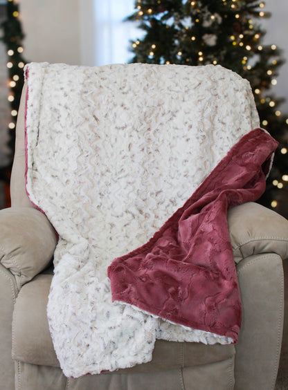 Adult Snowy Owl Minky Blanket