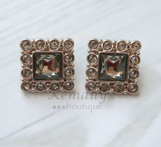 Gray Square Acrylic Rhinestone Buttons 28mm